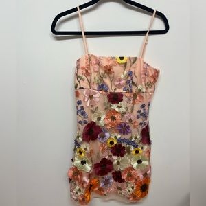 storia mesh flower dress! size s. 💐💐